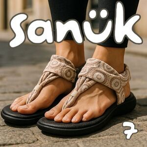 Sanuk Women's Geometric Print Yoga Mat Sling Flip Flop Sandals Brown Size 7